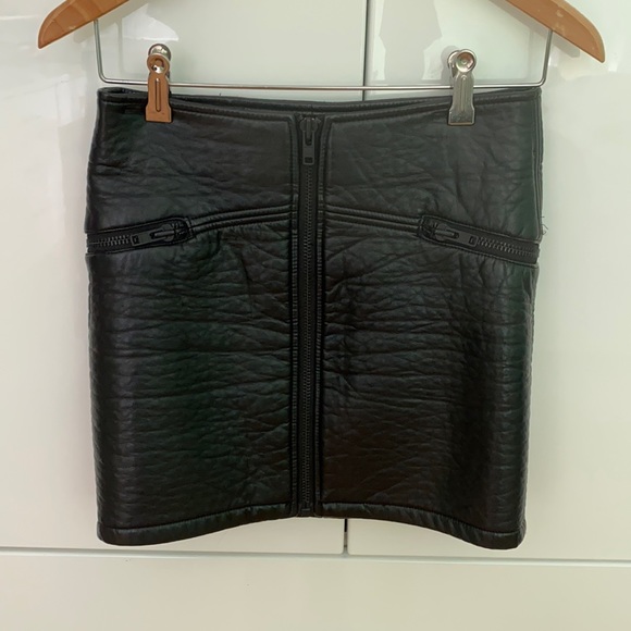 Hm divided us 6 leather skirt